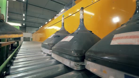 Transporter with Old-fashioned Discarded Television Tubes alt