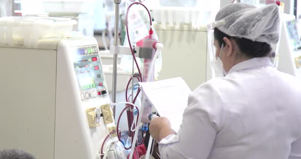 hemodialysis in people on the equipment