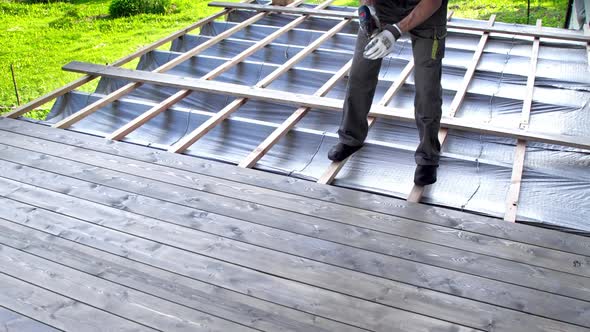Fixing a wooden terrace board