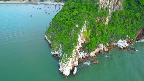 4K Aerial view of drone move on beautiful sea. Flight over ocean, open sea. alt