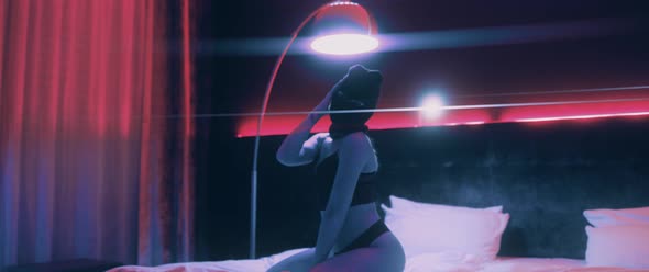 HipHop Gangster Girl alt