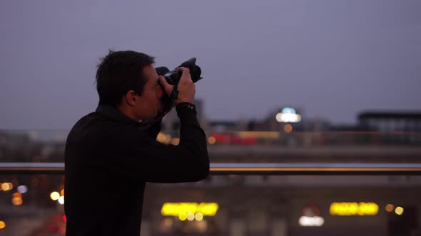 Photographer Makes Shooting on the Roof Mall
