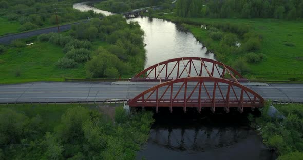 Yampa River in Steamboat Springs, Colorado alt