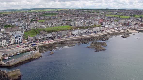 Portstewart town on the Causeway Coastal Route, Northern Ireland. alt