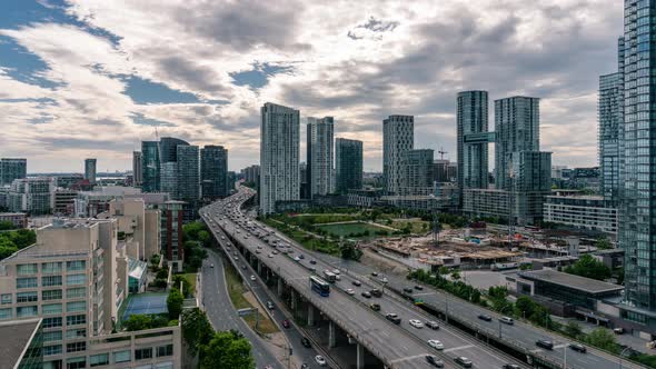 City Traffic in Toronto alt