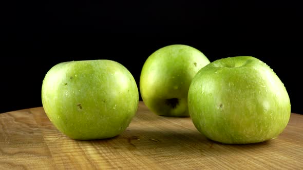 Apples 10 alt