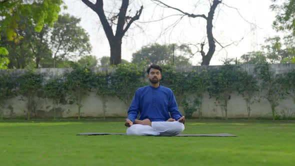 Yoga and meditation alt