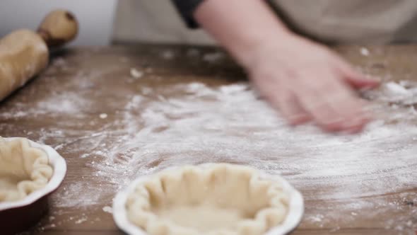 Time lapse. Step by step. Making pie crust from scratch to bake pumpkin pie. alt