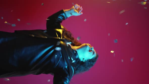 Surprise Party Success Celebration Woman Confetti alt