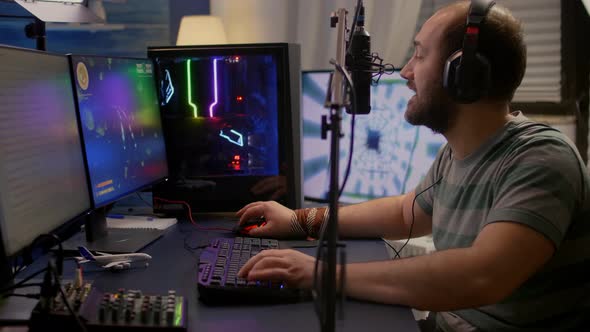 Pro Gamer Move the Buttons on Professional Mixer alt