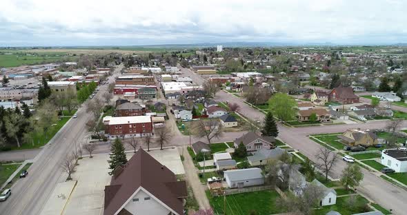 Historic Wheatland Wyoming drone footage during spring of 2021. alt