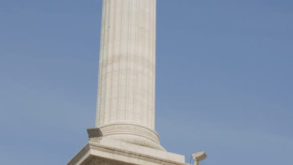 The Millennium Monument on Heroes square in the Hungarian capital Budapest slow panning 4K 2160p Ult alt