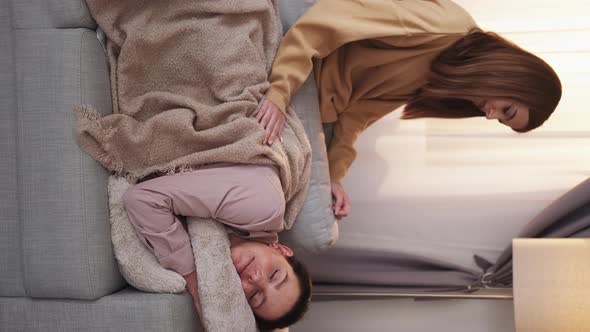 Daughter Care Sleeping Mother Family Relationship alt