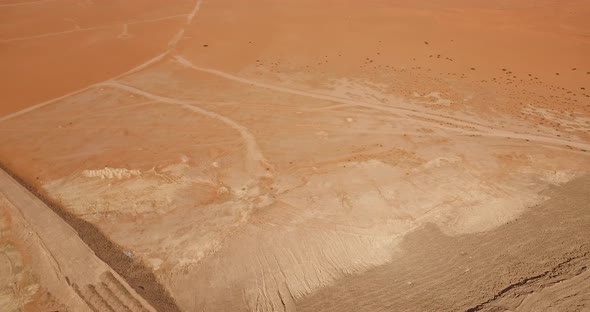 Flying over Dunes in the Desert alt