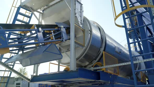 Spinning Gear on a Huge Plant