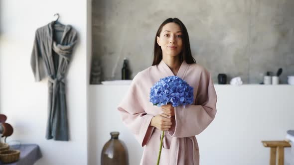 Woman In Bathroom alt