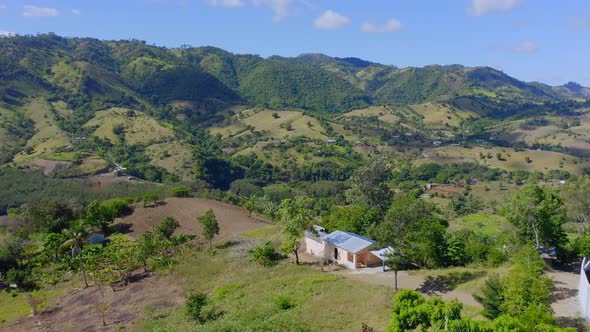 Fertile farm land on banks of the Bao River, Santiago, Dominican Republic alt