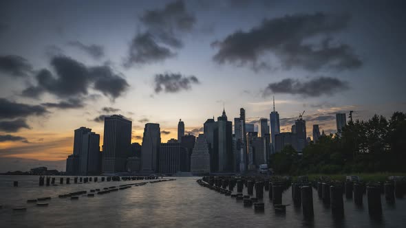 Timelapse of the Waterfront Skyline Manhattan during sunset. alt