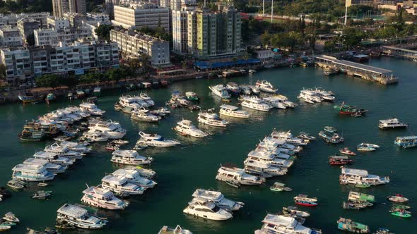 Hong Kong yacht club in Sai Kung alt