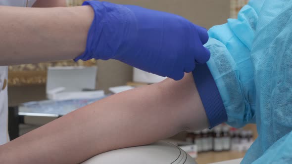 Tourniquet is Apllied on Hand Before Injection alt