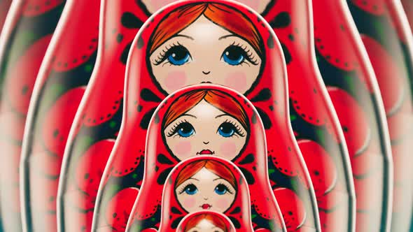 Beautiful matryoshka dolls in a row grow infinitely. Front view of babushkas. alt