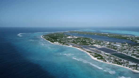 Drone panorama of Caribbean island, ocean and bay, Grand Turk, Turks and Caicos alt