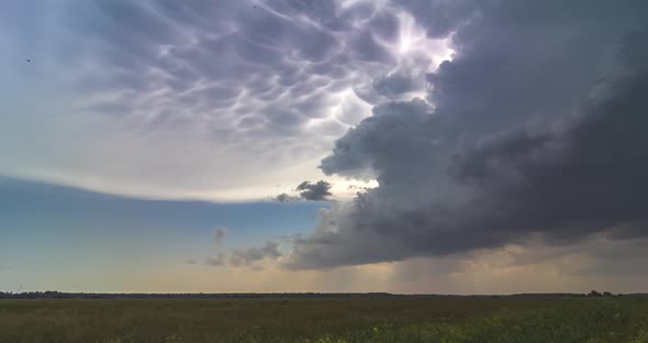 Timelapse of Mammatus Clouds After a Severe Storm