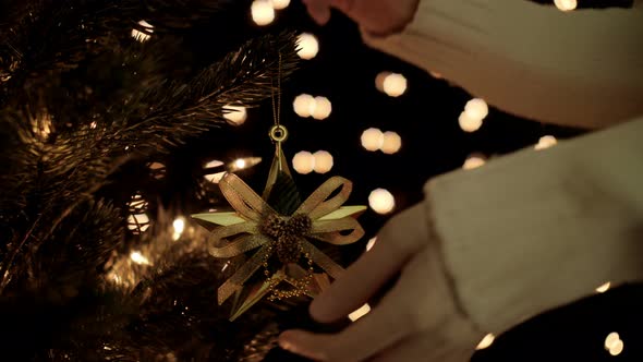 Christmas Decorating alt