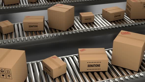 3D Delivery Paper Boxes and Cardboxes Are Moving on Conveyor Belt for Loop alt
