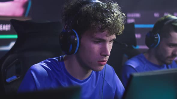 Focused Young Gamer Loosing Match alt