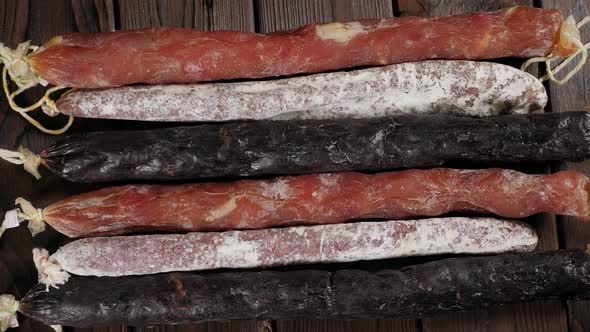 Traditional Sausage and Sausage with Mold alt