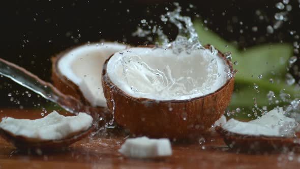 Coconut water splashing in super slow motion, shot with Phantom Flex 4K alt