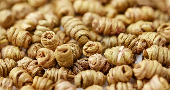 Stack of Dendrobium nobile alt