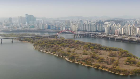 Seoul City Han River Bamseom Seogang Bridge Traffic