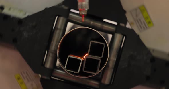 CNC Laser Cutting of Metal Modern Industrial Technology alt