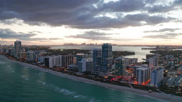 Evening Miami Beach Aerial 4K alt