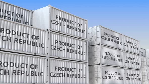 Containers with PRODUCT OF CZECH REPUBLIC Text alt