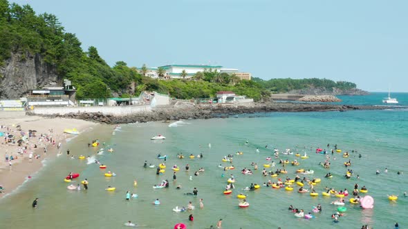 Jeju Island Summer Beach Scenery. Saekdal Beach alt