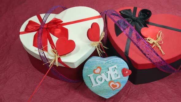 Beautiful Gifts For Valentine's Day