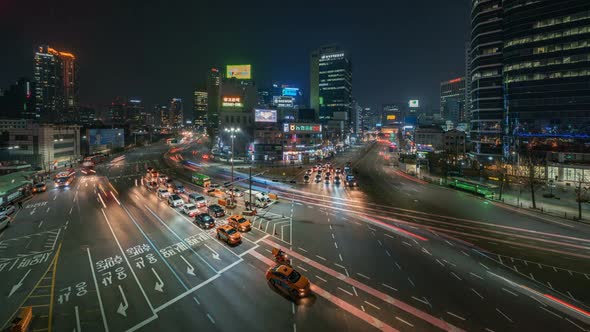 Seoul's city traffic at night