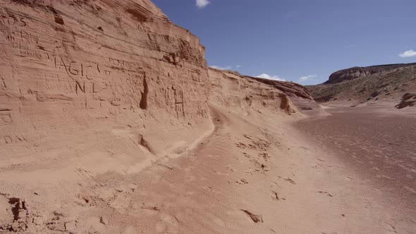 Antelope Canyon exterior alt