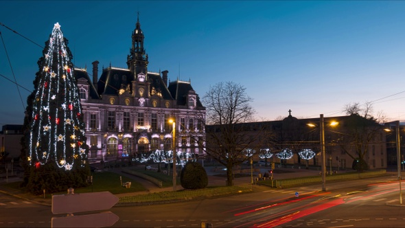 Start of Christmas Light on Limoges Town Hall at Sunset Blue Hour Timelapse alt