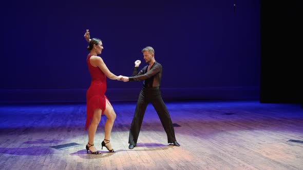 Ballroom Couple on Stage alt