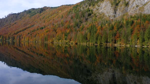 Beautiful Austrian Autumn Lake 13 alt