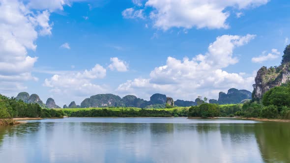 Nong Thale, peaceful lake in Krabi - Time Lapse