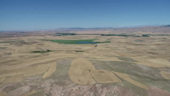 sunset at Kızılçan crater lake alt