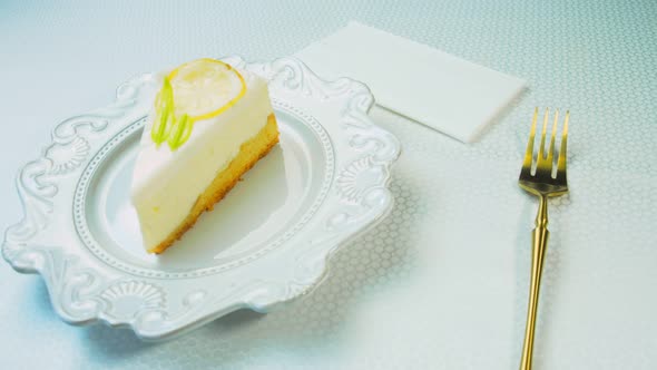 Lemon Cheesecake on a Retro Plate alt