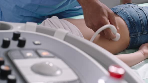 Ultrasound of Little Childs Lower Back alt